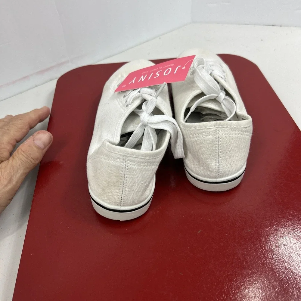 White Canvas Sneakers US 5 Lace‎ Up Shoes Classic Preppy